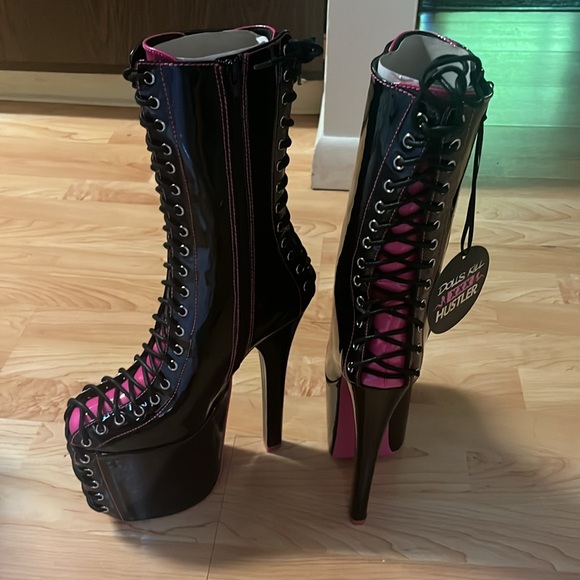 ‼️NWT‼️Dolls Kill X Hustler Star Behavior Platform Stiletto Boots Size 8 - Picture 3 of 7